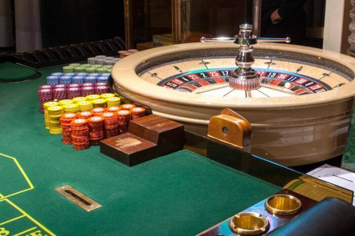 Jeux de table dans le casino en ligne français